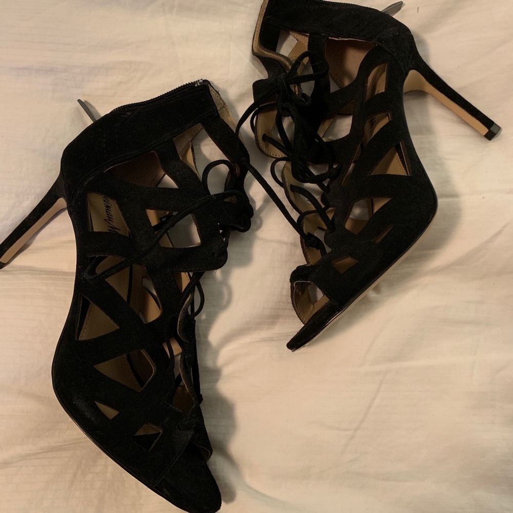 Strappy high sandals